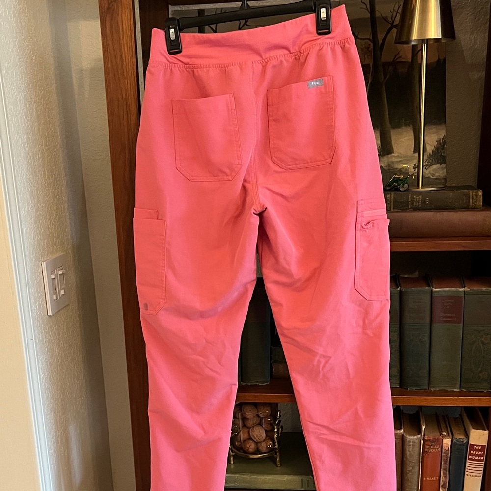 Figs Women's Pulmonary Pink Cargo Scrub Pants - Picture 8 of 9